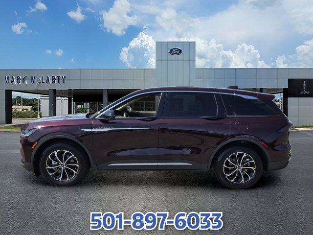 Certified 2025 Lincoln Nautilus Premier AWD/4WD image 2