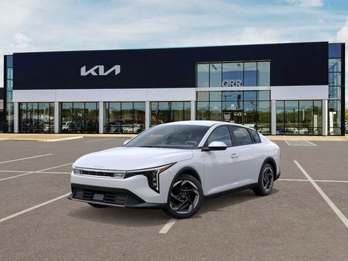 New 2026 Kia K4 EX image 1