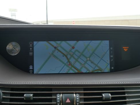 Used 2018 Lexus LS 500 image 15