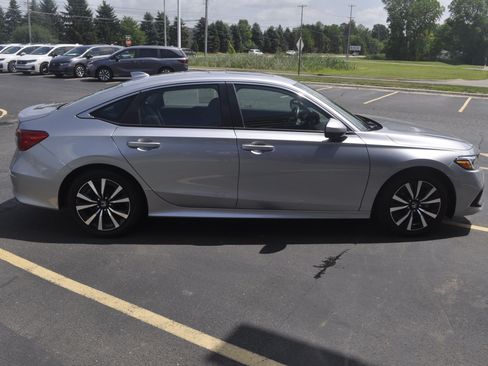 Certified 2023 Honda Civic EX image 8