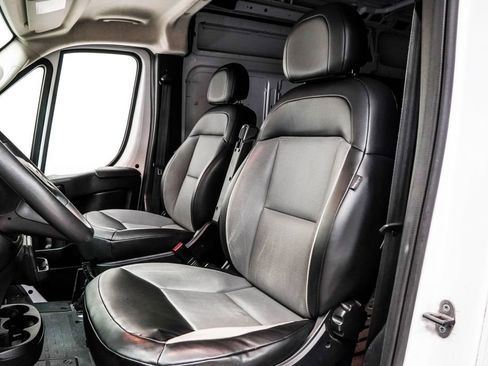 Used 2023 RAM ProMaster 2500 FWD image 15