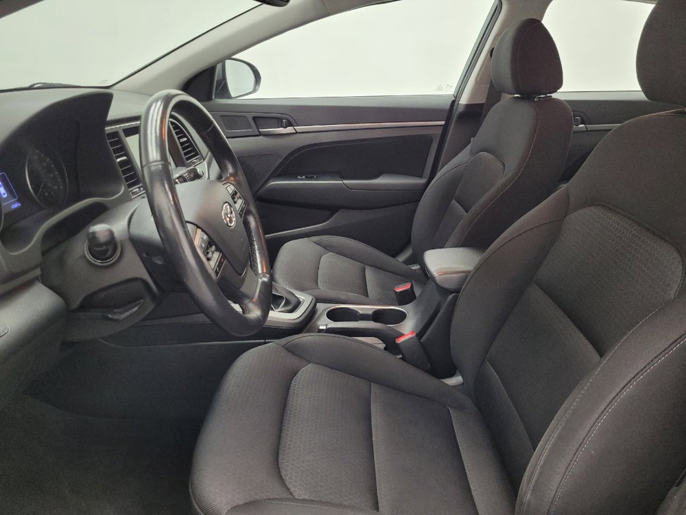 Used 2018 Hyundai Elantra Value Edition FWD image 17