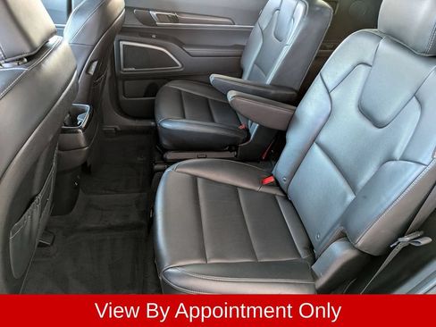 Used 2025 Kia Telluride S FWD image 23
