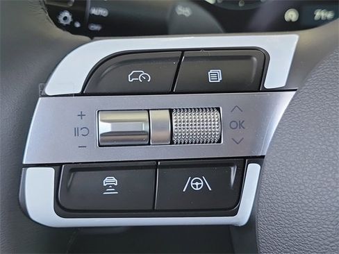 New 2026 Hyundai Tucson SEL image 8