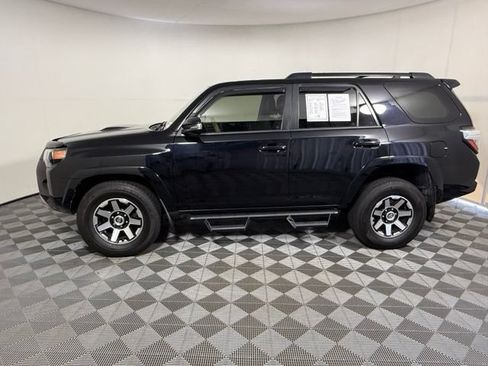 Used 2020 Toyota 4Runner TRD Off-Road Premium w/ Moonroof Package AWD/4WD image 3
