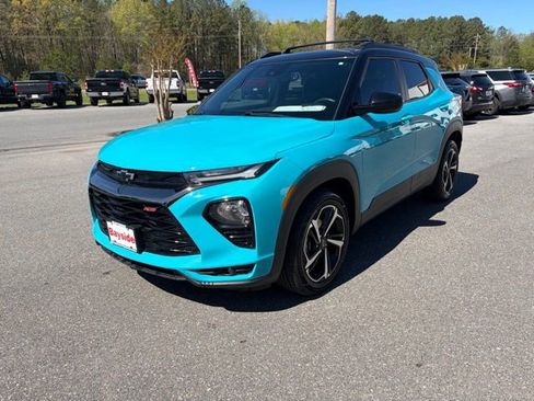 Used 2021 Chevrolet TrailBlazer RS w/ Technology Package image 7