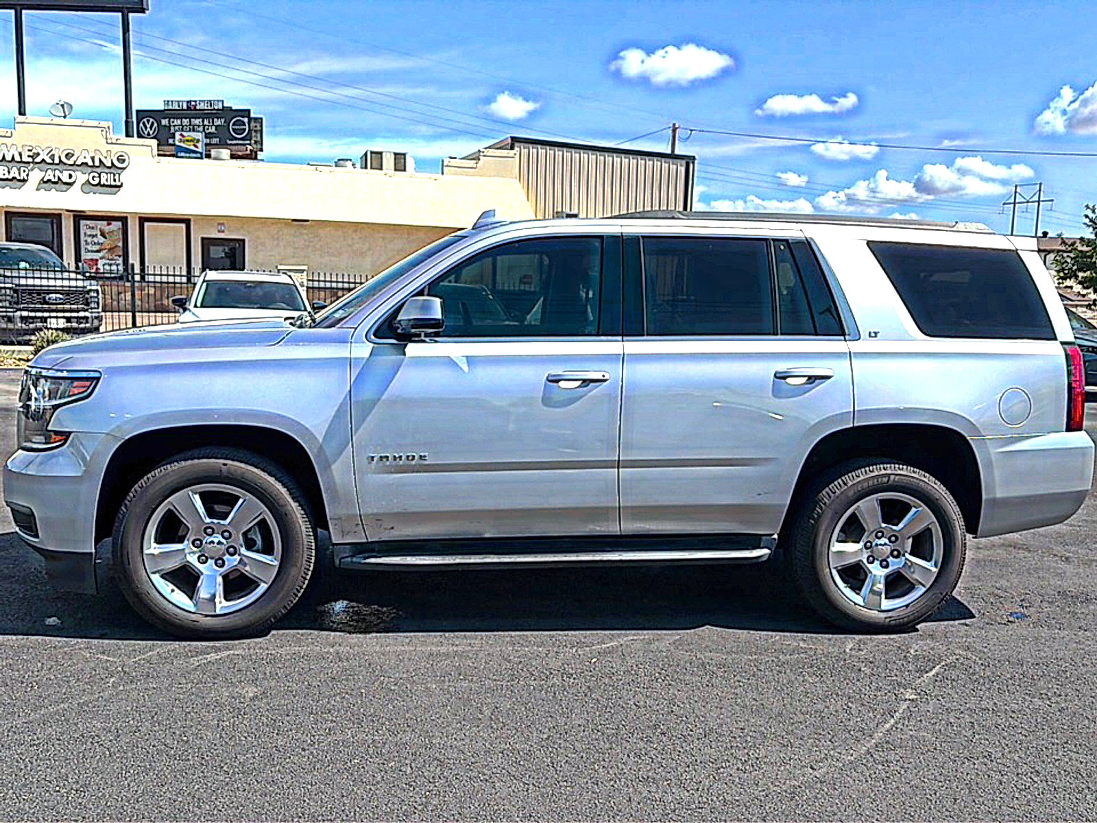 Used 2017 Chevrolet Tahoe LT RWD image 4