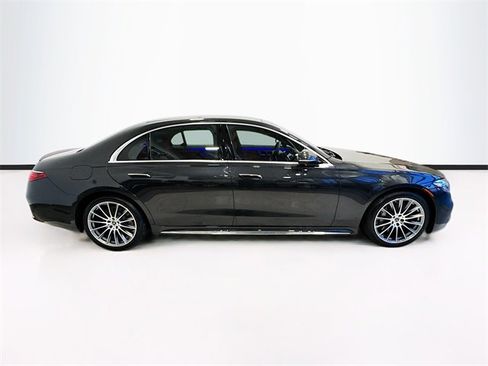 Certified 2024 Mercedes-Benz S 580 4MATIC Sedan image 4