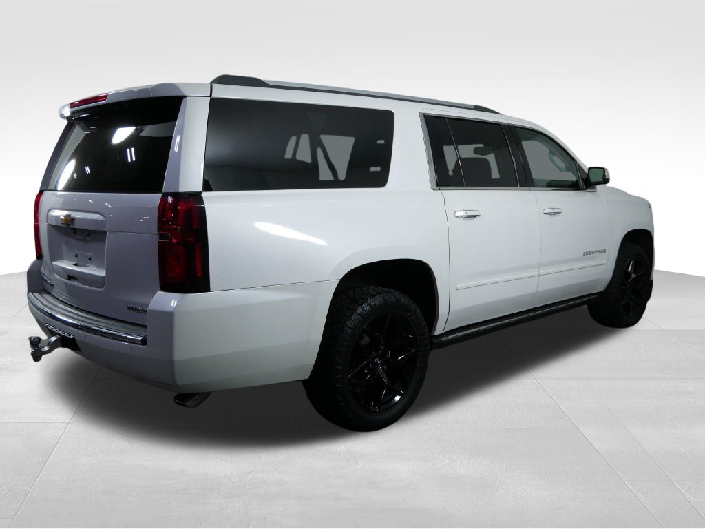 Used 2020 Chevrolet Suburban Premier w/ Premier Plus Edition AWD/4WD image 10