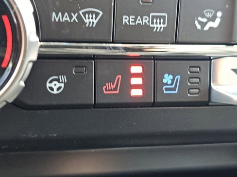 New 2026 Ford F250 Lariat w/ Black Appearance Package image 20