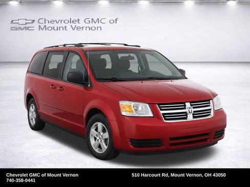 Used 2010 Dodge Grand Caravan SE FWD image 2