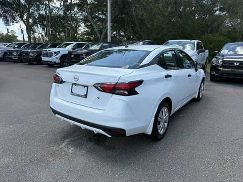 Used 2025 Nissan Versa S w/ Trunk Package FWD image 10