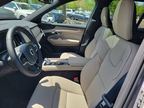 New 2026 Volvo XC90 B5 Core w/ Protection Package Premier AWD/4WD image 8