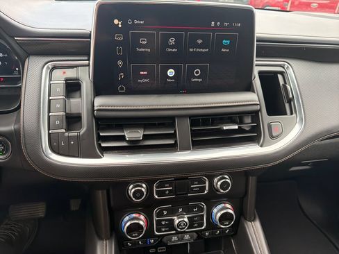Used 2024 GMC Yukon XL AT4 w/ Technology Package AWD/4WD image 18