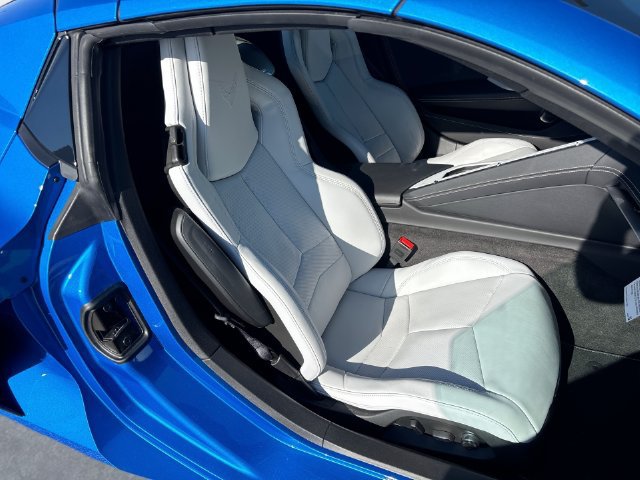 Used 2025 Chevrolet Corvette Stingray Preferred Conv w/ Battery Protection Package RWD image 24