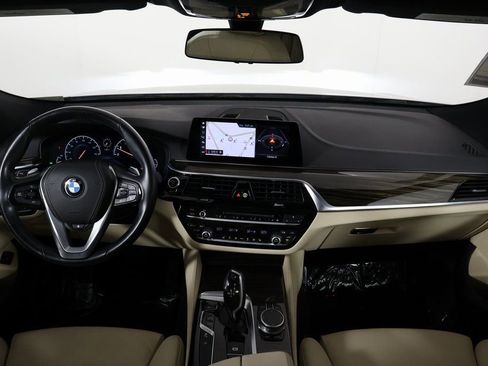 Used 2019 BMW 640i Gran Turismo xDrive image 8