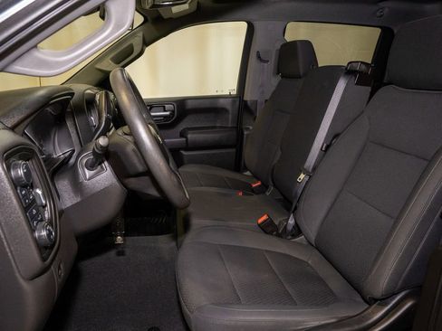 Used 2021 Chevrolet Silverado 1500 Custom image 10