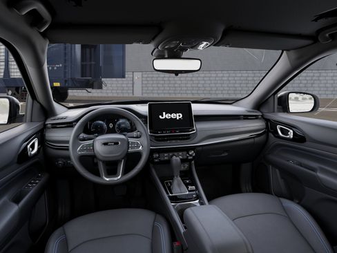 New 2026 Jeep Compass Limited w/ Sun, Sound & Navigation Group AWD/4WD image 17