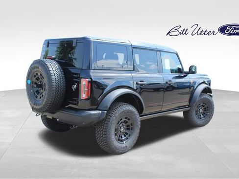 New 2026 Ford Bronco Badlands AWD/4WD image 3