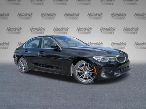 Used 2020 BMW 330i Sedan w/ Convenience Package RWD image 2