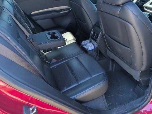 Used 2019 Cadillac XT4 Premium Luxury FWD image 11