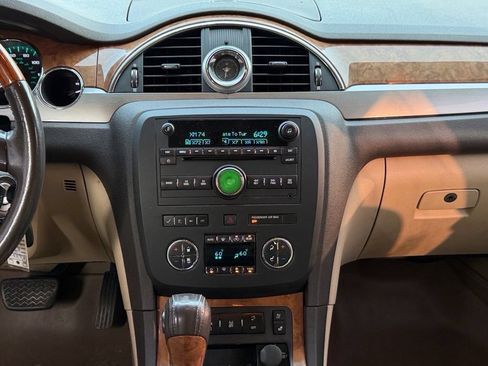 Used 2012 Buick Enclave Premium FWD image 13