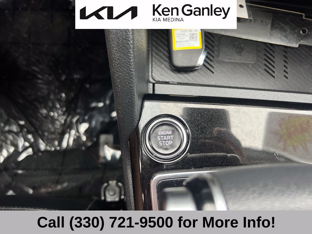 Certified 2024 Kia Sportage EX FWD image 35