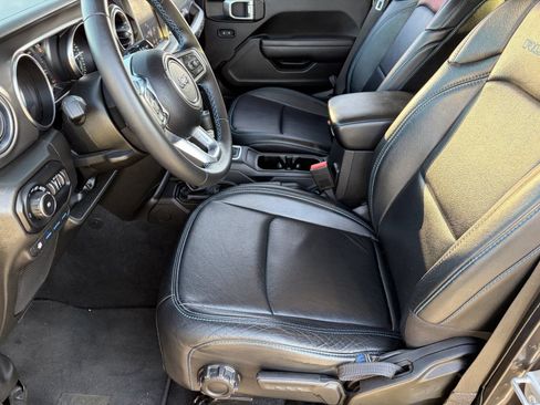 Used 2022 Jeep Wrangler Unlimited Rubicon 4xe AWD/4WD image 20