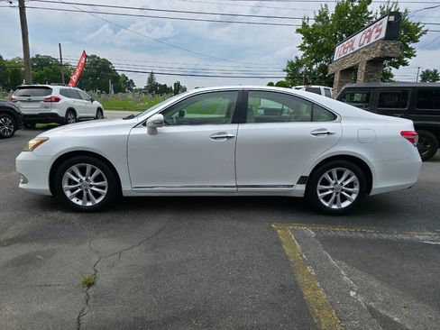 Used 2011 Lexus ES 350 FWD image 6