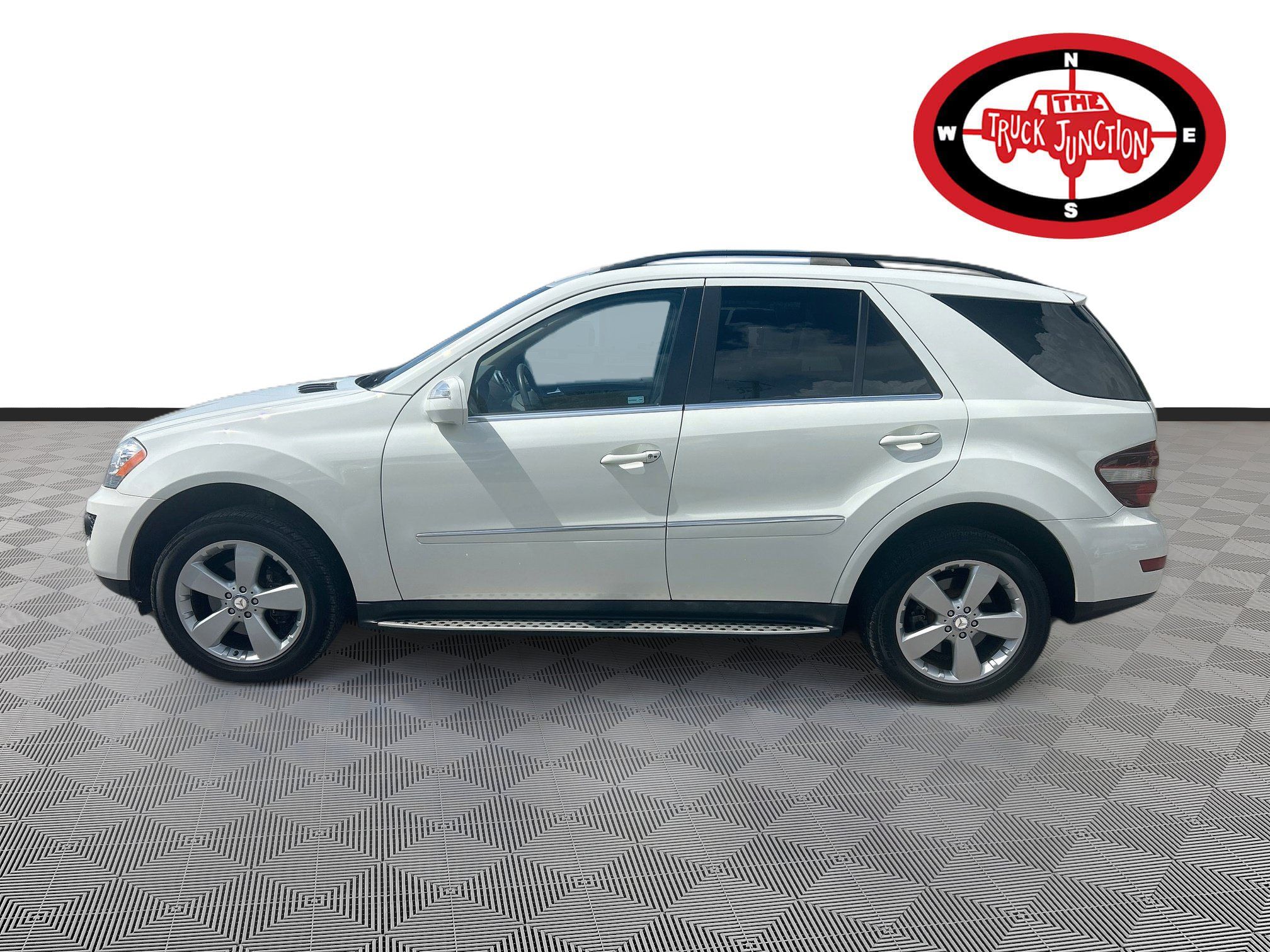 Used 2010 Mercedes-Benz ML 350 2WD image 4