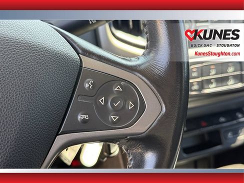 Used 2016 Chevrolet Colorado Z71 AWD/4WD image 16