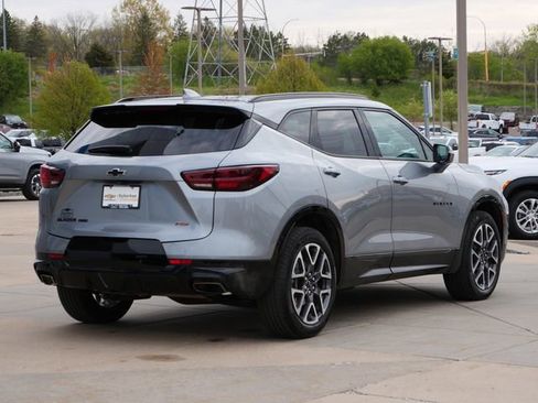 Used 2025 Chevrolet Blazer RS w/ Enhanced Convenience Package AWD/4WD image 7