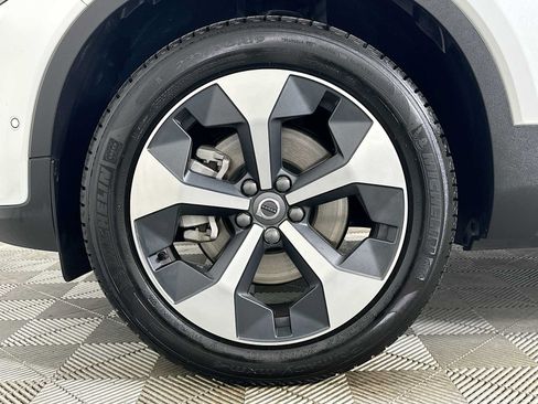 Used 2026 Volvo XC40 B5 Plus w/ Protection Package Premier AWD/4WD image 30