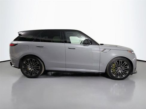 Used 2025 Land Rover Range Rover Sport SV Edition Two AWD/4WD image 4