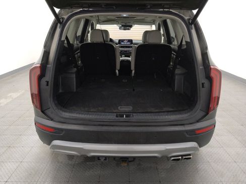 Used 2021 Kia Telluride EX w/ EX Premium Package FWD image 29