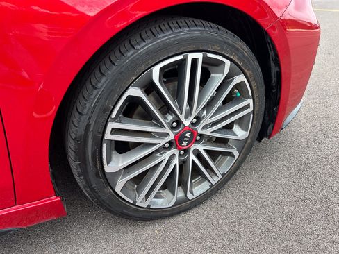 Used 2021 Kia Forte GT w/ GT2 Package FWD image 8