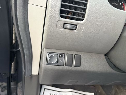 Used 2012 Nissan Xterra S w/ Value Package image 31