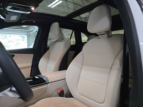 Certified 2026 Mercedes-Benz GLC 300 4MATIC image 21