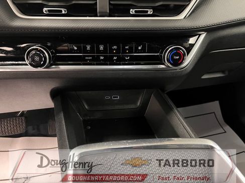Used 2025 Chevrolet Equinox LT FWD image 45