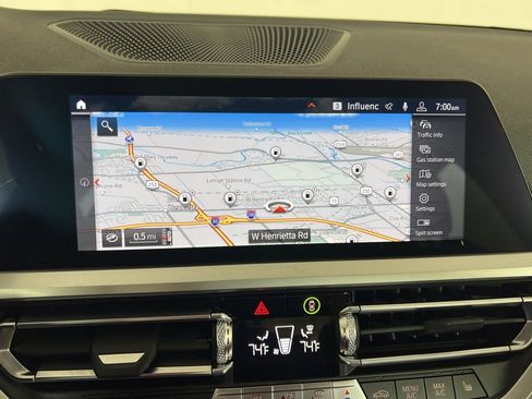 Used 2020 BMW 330i xDrive Sedan w/ Premium Package image 7