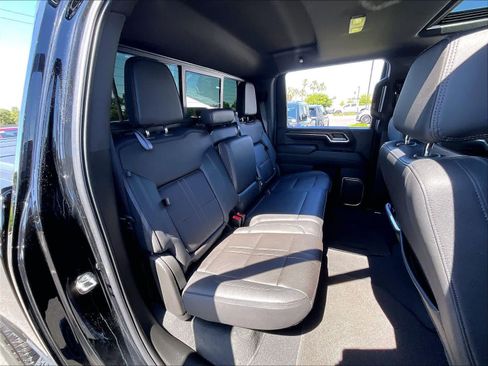 Used 2024 Chevrolet Silverado 3500 High Country w/ High Country Premium Package AWD/4WD image 30