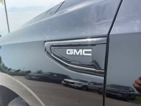 Used 2022 GMC Yukon XL Denali AWD/4WD image 48