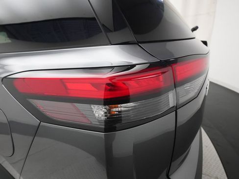 Certified 2023 Nissan Pathfinder SV w/ SV Premium Package image 33