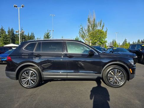 Used 2018 Volkswagen Tiguan S AWD/4WD image 7