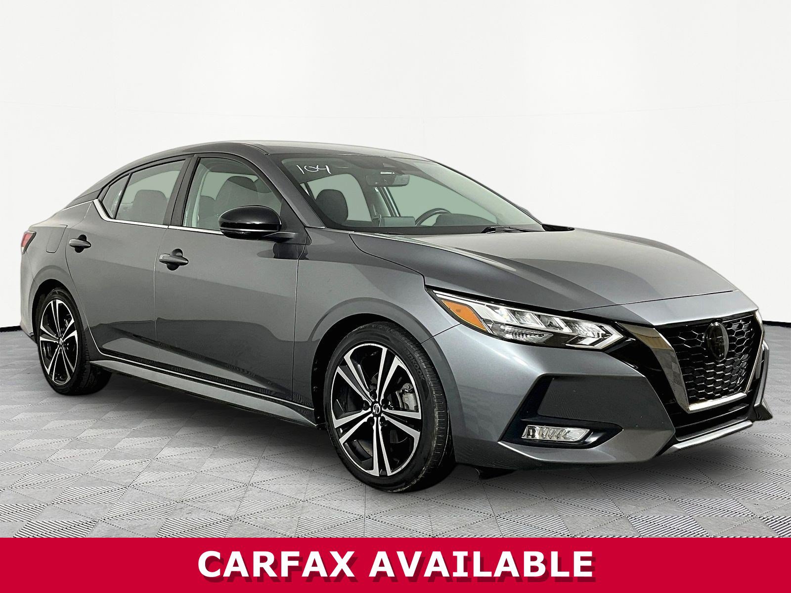 Used 2023 Nissan Sentra SR w/ Electronics Package FWD image 3