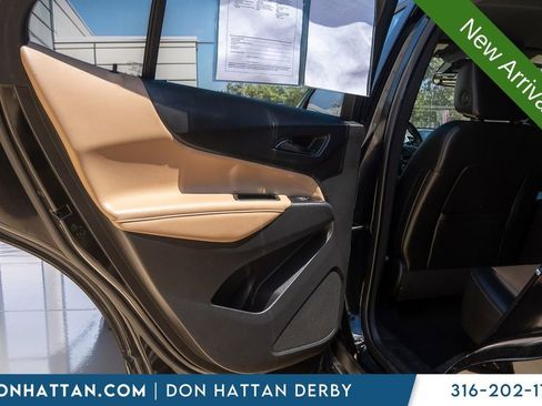 Used 2023 Chevrolet Equinox Premier AWD/4WD image 21