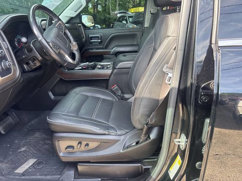 Used 2018 GMC Sierra 1500 Denali w/ Denali Ultimate Package AWD/4WD image 9