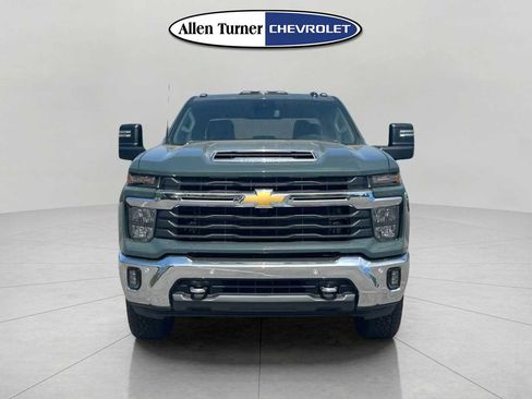 New 2026 Chevrolet Silverado 3500 LT w/ All Star Edition image 2