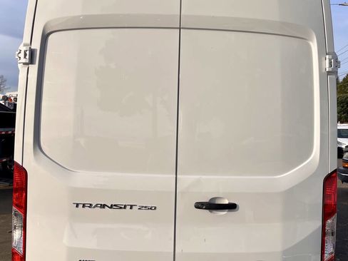 Used 2022 Ford Transit 250 250 AWD 3dr LWB High Roof Exte w/ Load Area Protection Package image 3