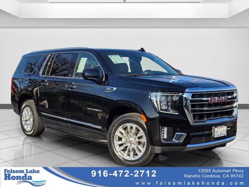 Used 2024 GMC Yukon XL SLT image 1